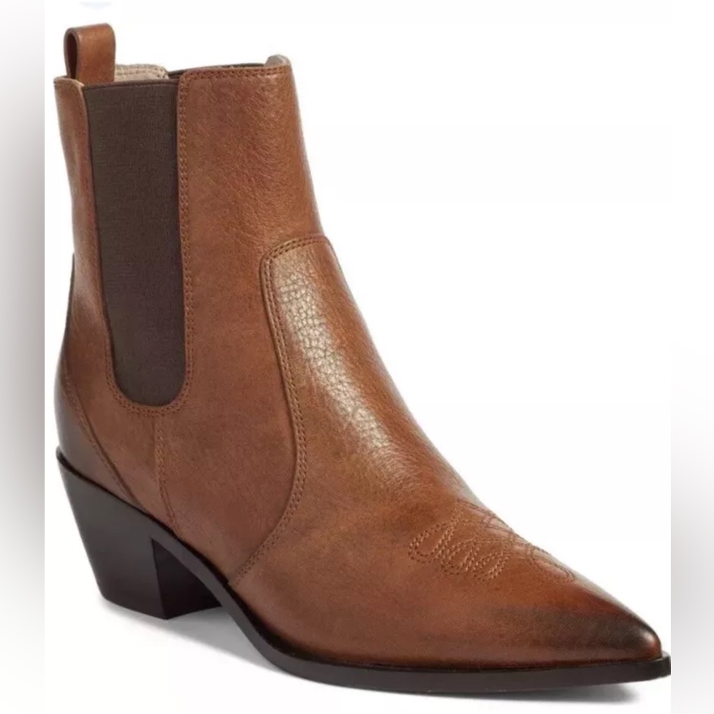 Paige Willa Boot